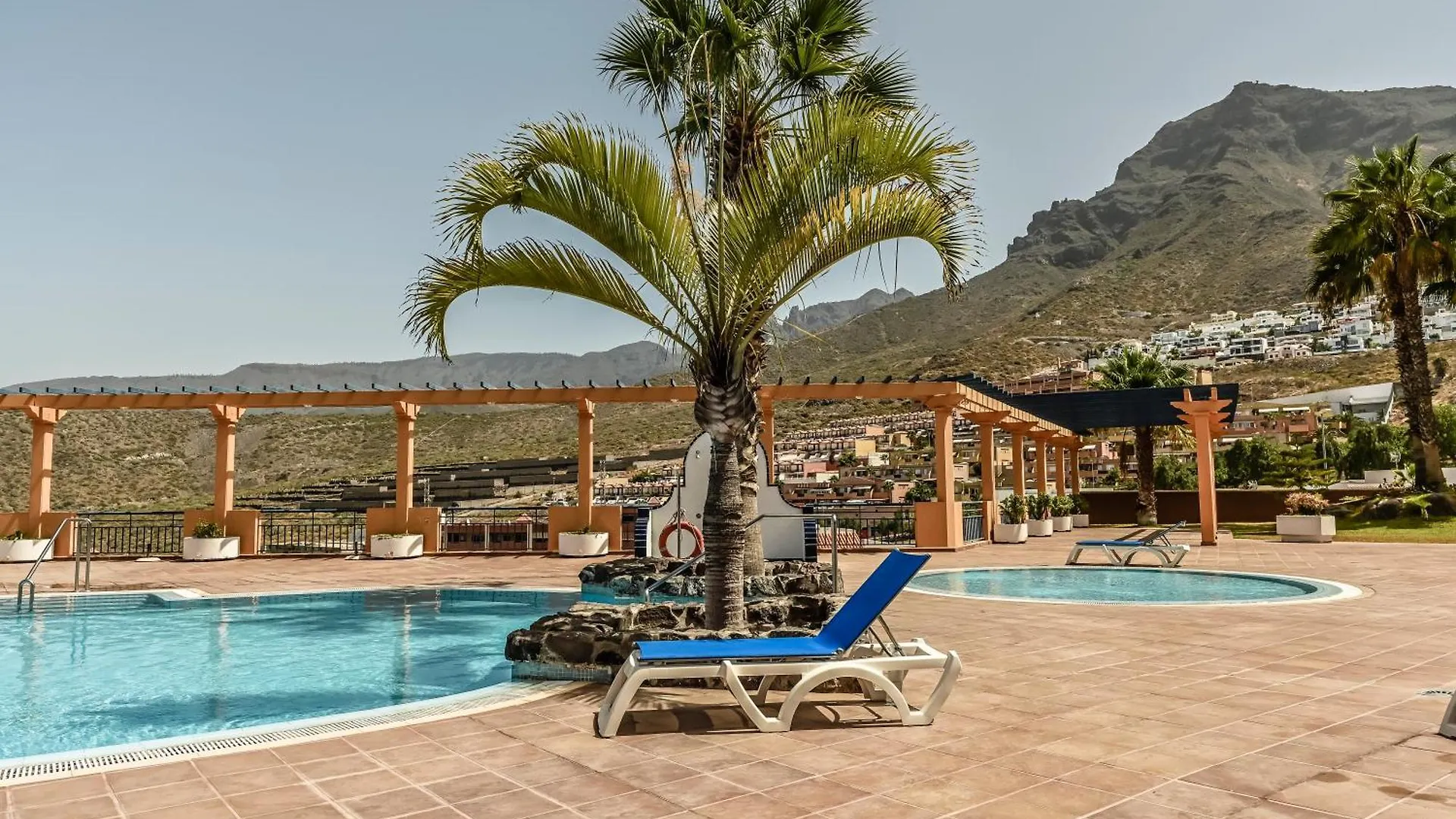 Cozy 2 Bedroom Apartment In Costa Adeje 0*, Costa Adeje (Tenerife)